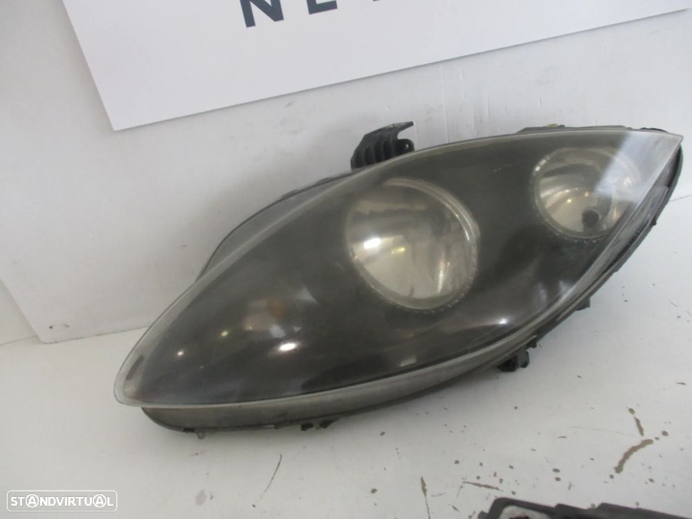 Farol óptica Seat Leon 2011 - 3
