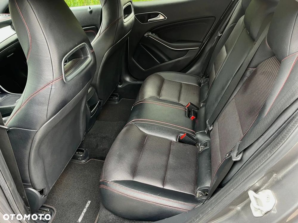Mercedes-Benz GLA 220 CDI 4Matic 7G-DCT AMG Line - 20