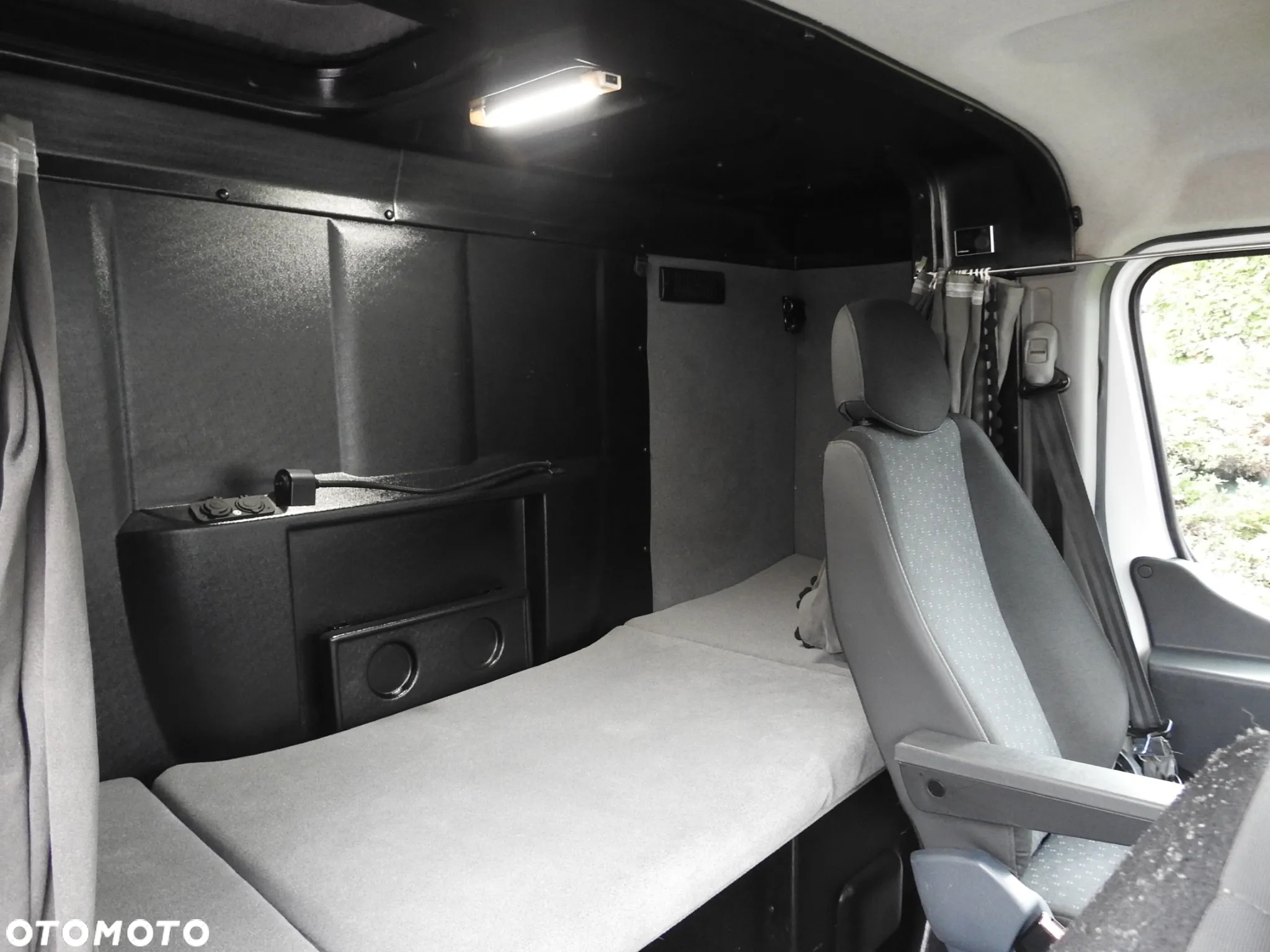 Opel MOVANO PLANDEKA 10 PALET WEBASTO TEMPOMAT NAWIGACJA KLIMATYZACJA LEDY PNEUMATYKA 165KM [ 229436 ] - 39