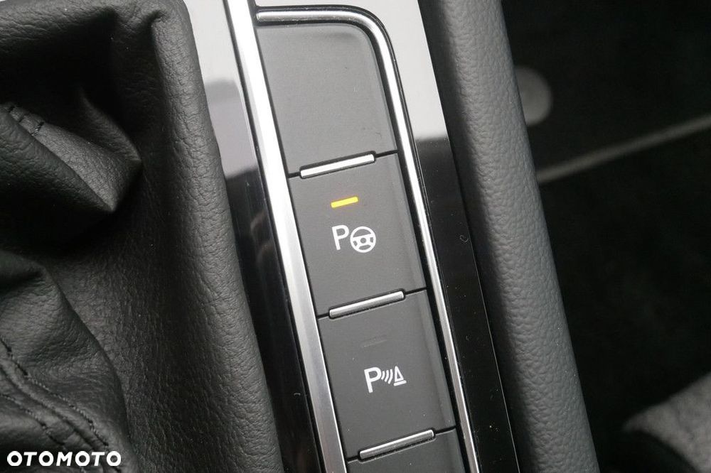 Volkswagen Passat Variant - 23