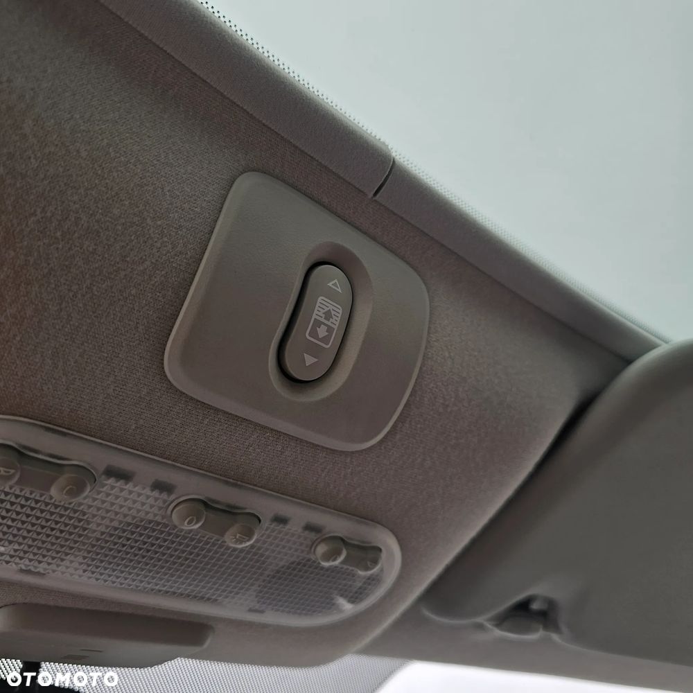 Nissan Qashqai - 14