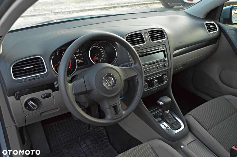Volkswagen Golf 1.4 TSI Comfortline DSG - 3