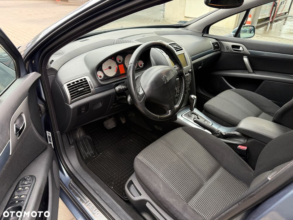 Peugeot 407 2.0 HDI Premium - 17