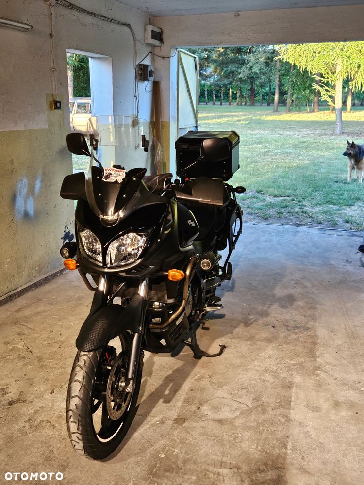 Suzuki V-STROM - 28