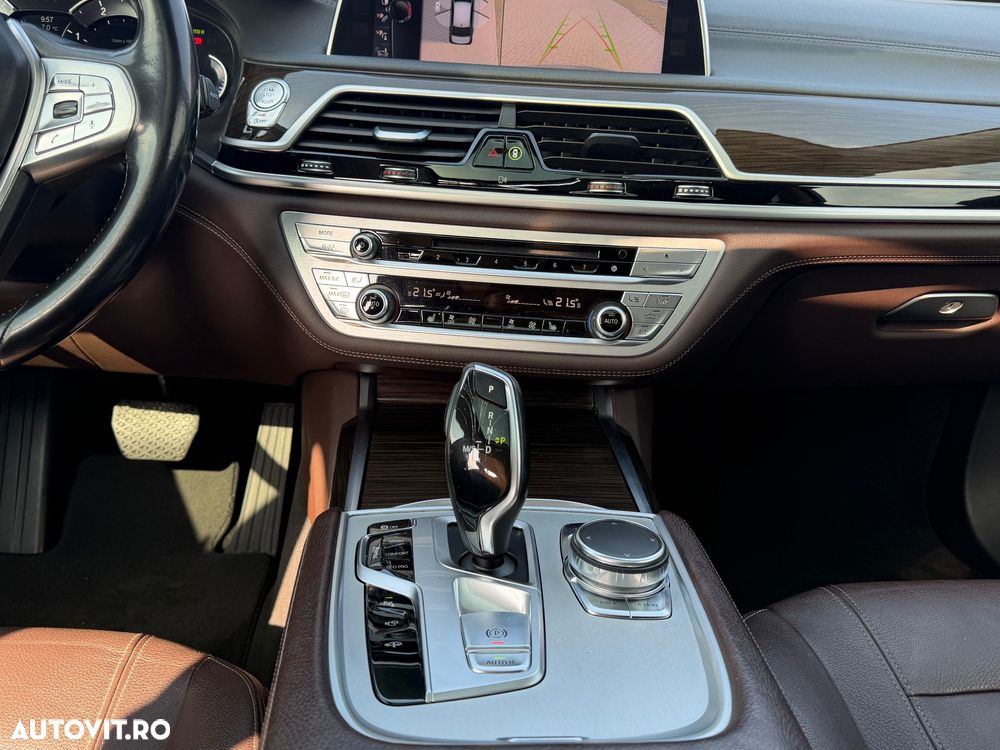BMW Seria 7 730Ld - 15