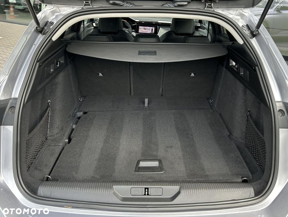 Peugeot 308 1.5 BlueHDi Allure S&S EAT8 - 17