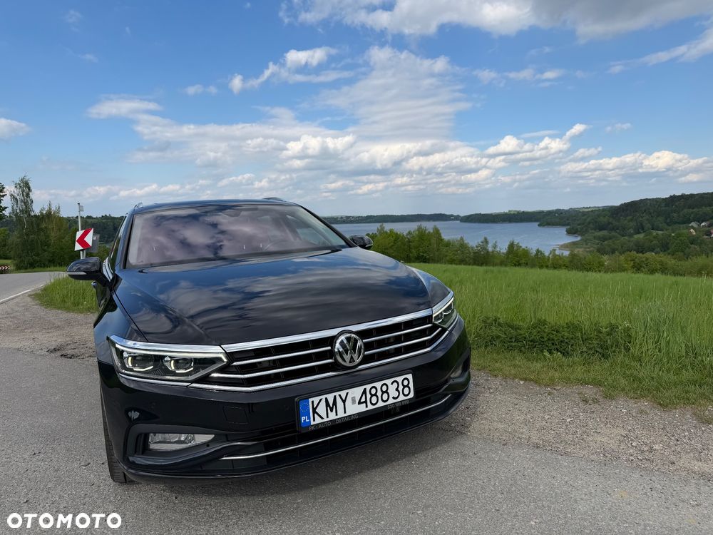 Volkswagen Passat 2.0 TDI Business DSG - 18