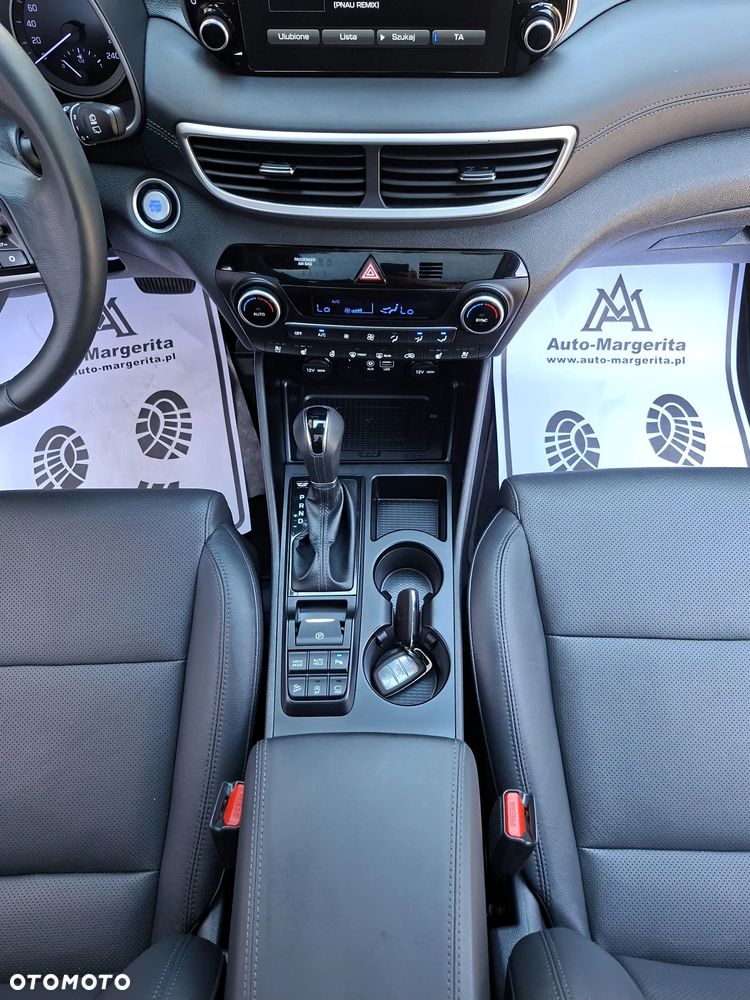 Hyundai Tucson 1.6 Turbo 4WD DCT Premium - 24