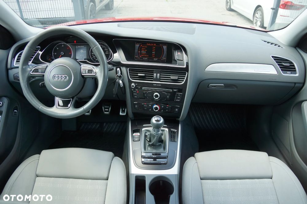Audi A4 Limousine 2.0 TDI DPF clean diesel quattro S line Sportpaket - 11