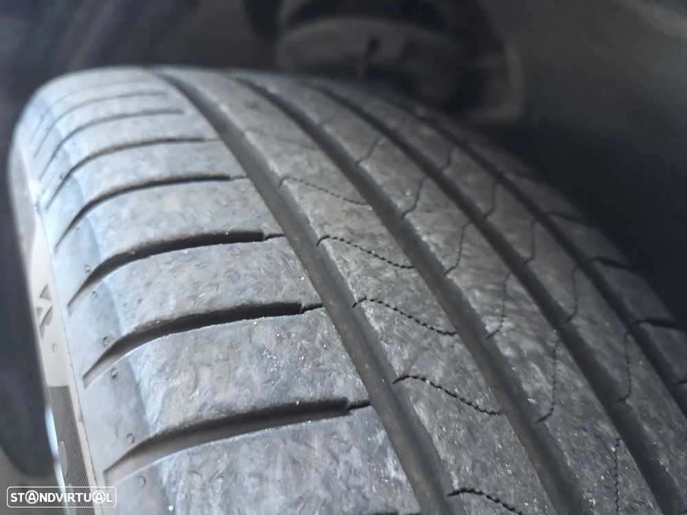 Volvo XC 40 1.5 T5 PHEV R-Design - 17