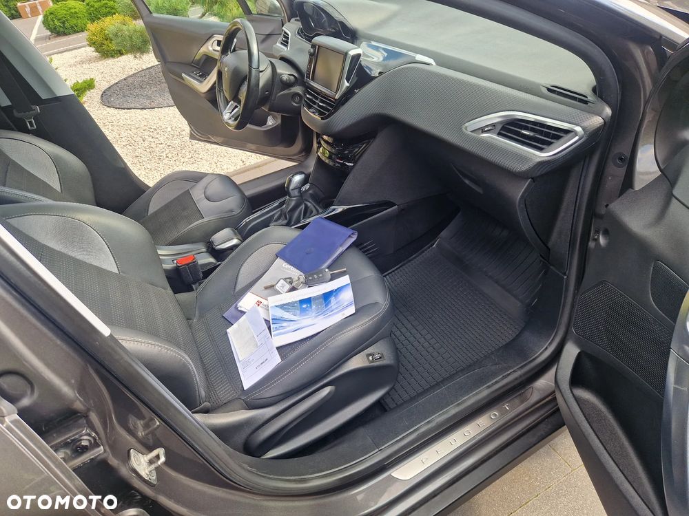 Peugeot 2008 BlueHDi 100 STOP & START Business-Line - 6