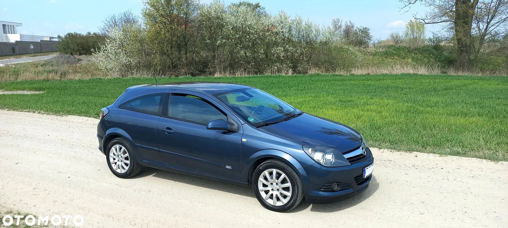 Opel Astra GTC 1.6 - 1