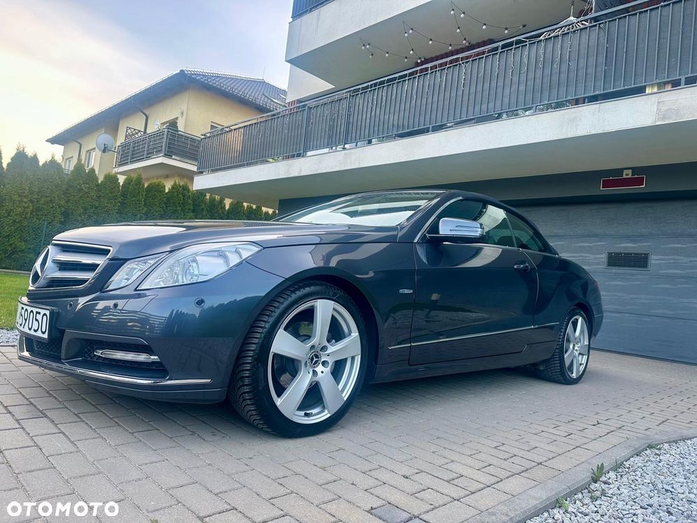 Mercedes-Benz Klasa E 250 BlueEFFICIENCY 7G-TRONIC Avantgarde - 7