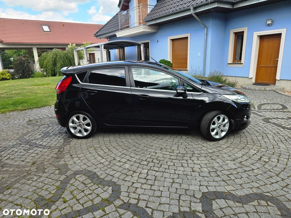Ford Fiesta 1.25 Titanium X - 10