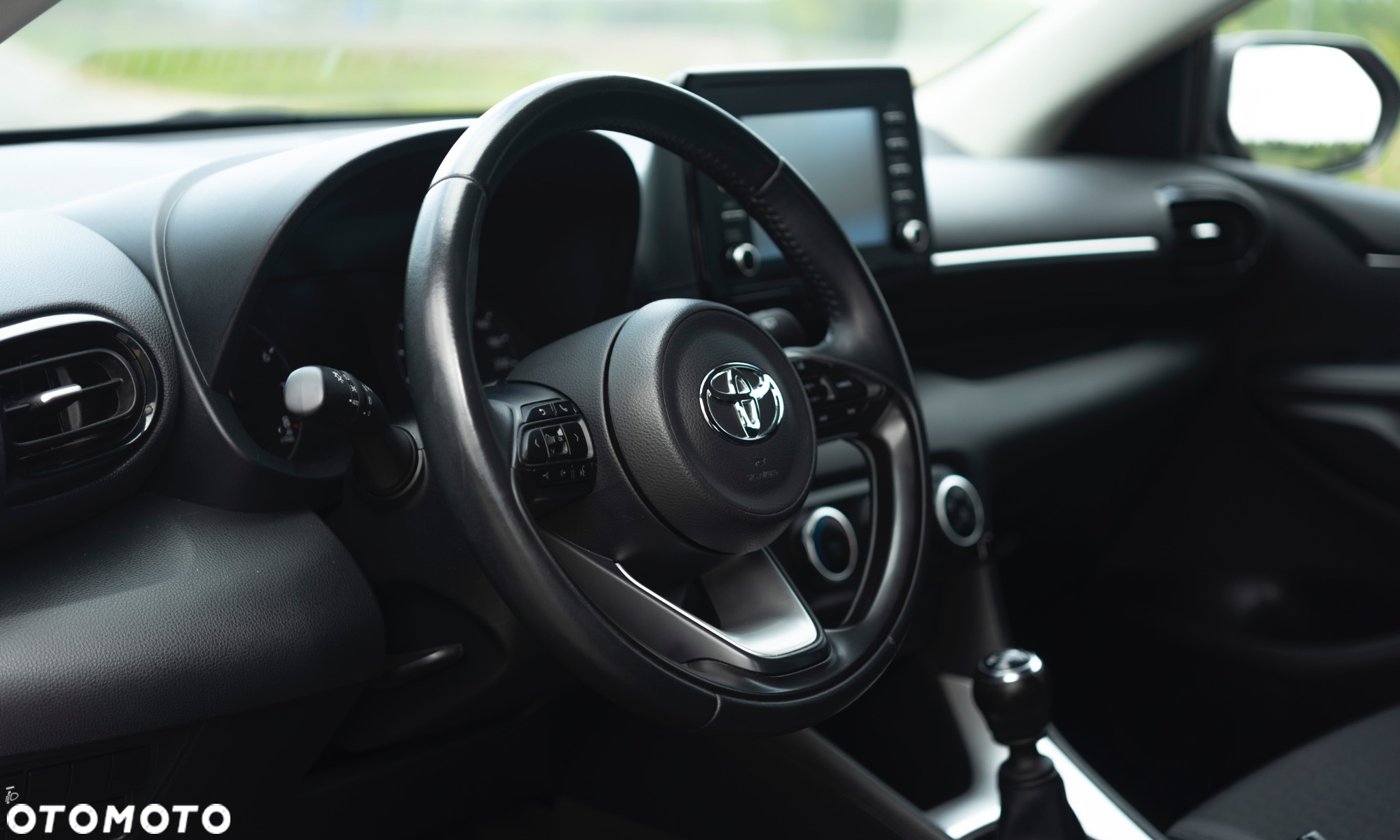 Toyota Yaris 1.5 Comfort - 13