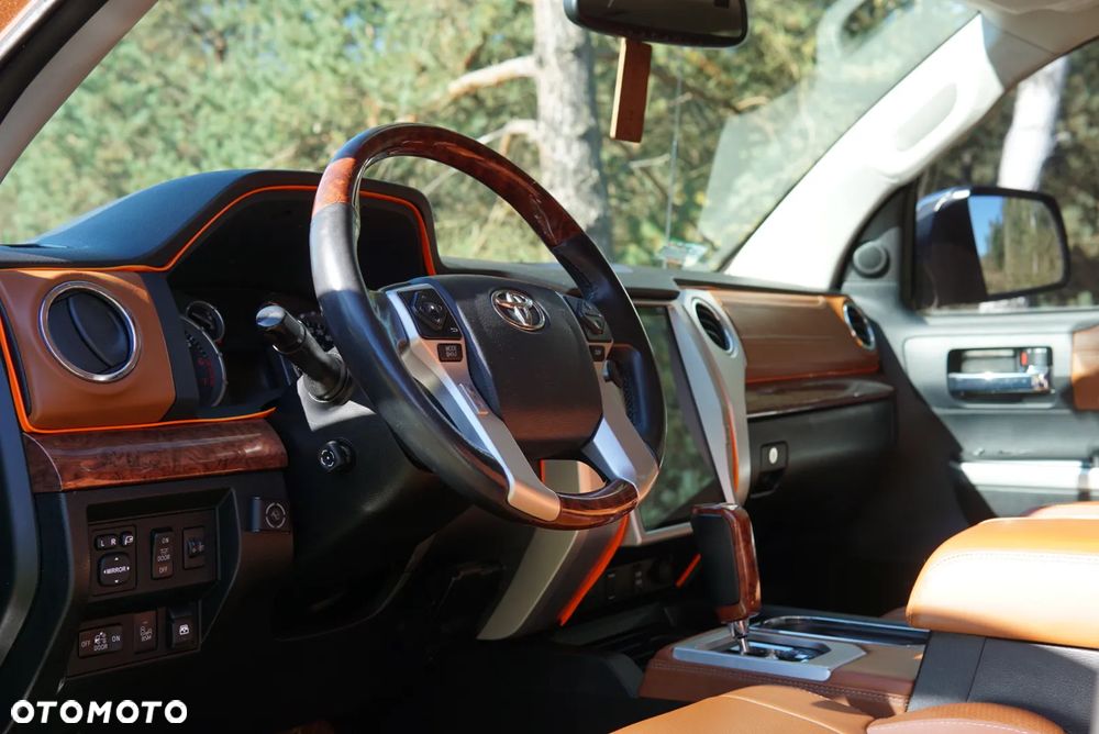 Toyota Tundra 5.7 4x2 Double Cab Limited - 14