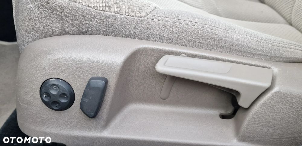 Volkswagen Passat 2.0 TDI DPF Comfortline - 17