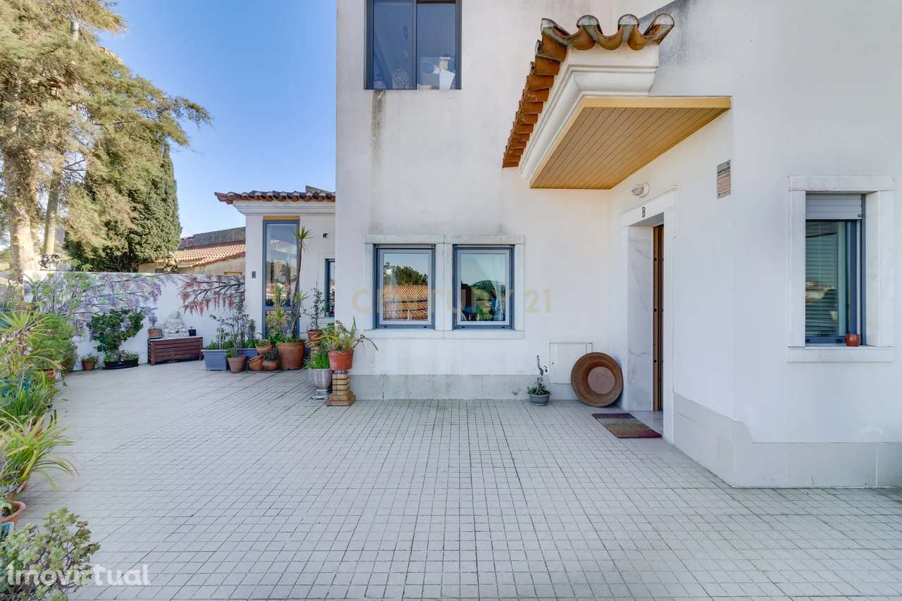 Moradia Geminada T2 em Condomínio Fechado - Grande imagem: 2/26