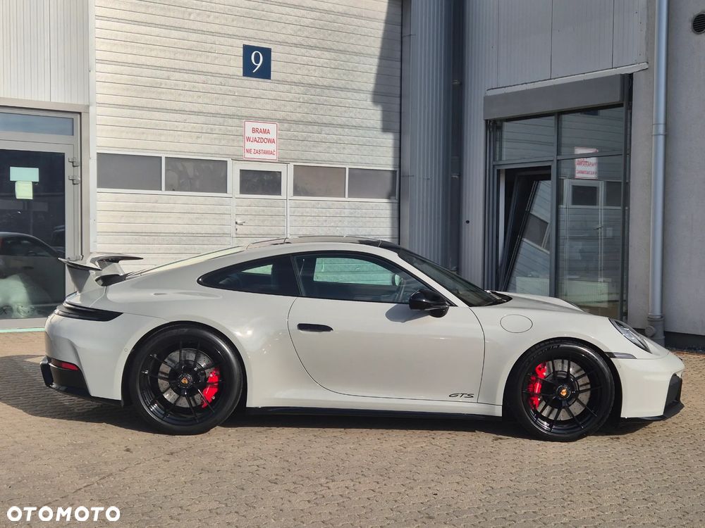 Porsche 911 - 4
