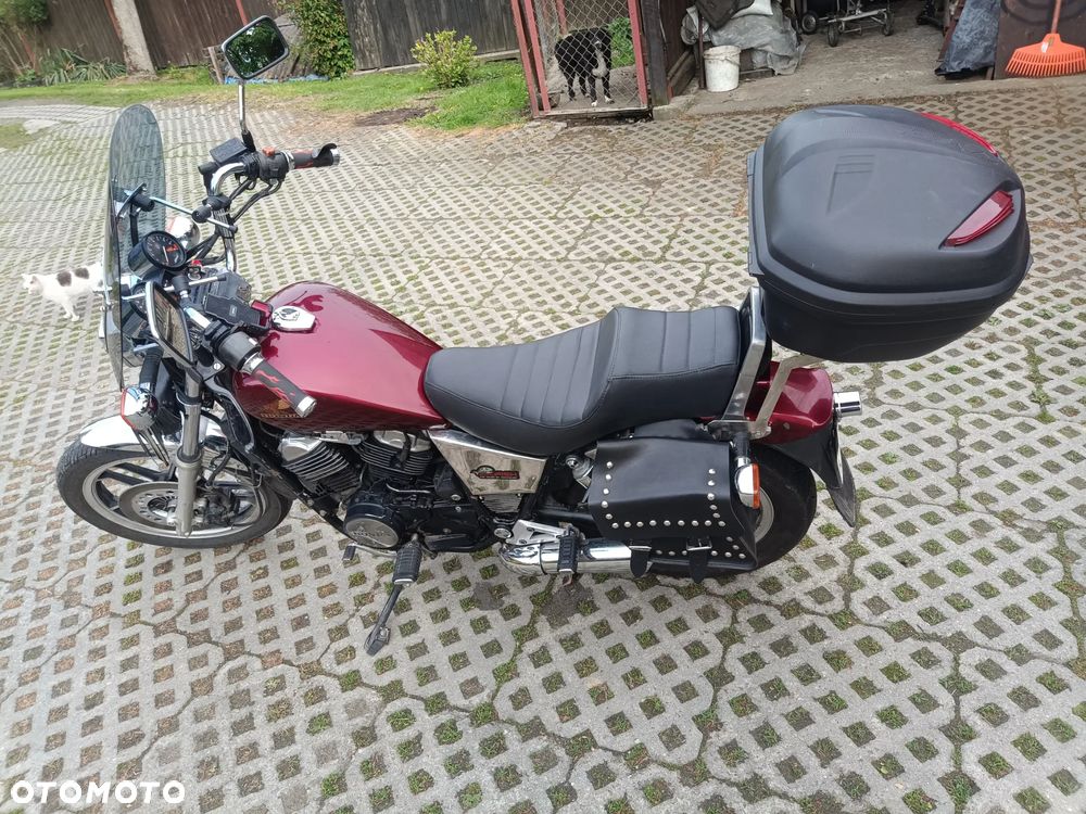 Honda VT - 1