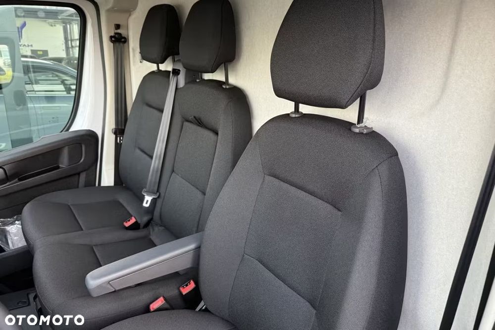Opel Movano Heavy L2H2 2.2 140KM - 7