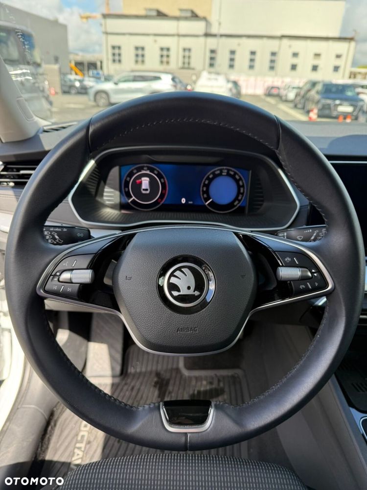 Skoda Octavia 1.5 TSI Selection - 15