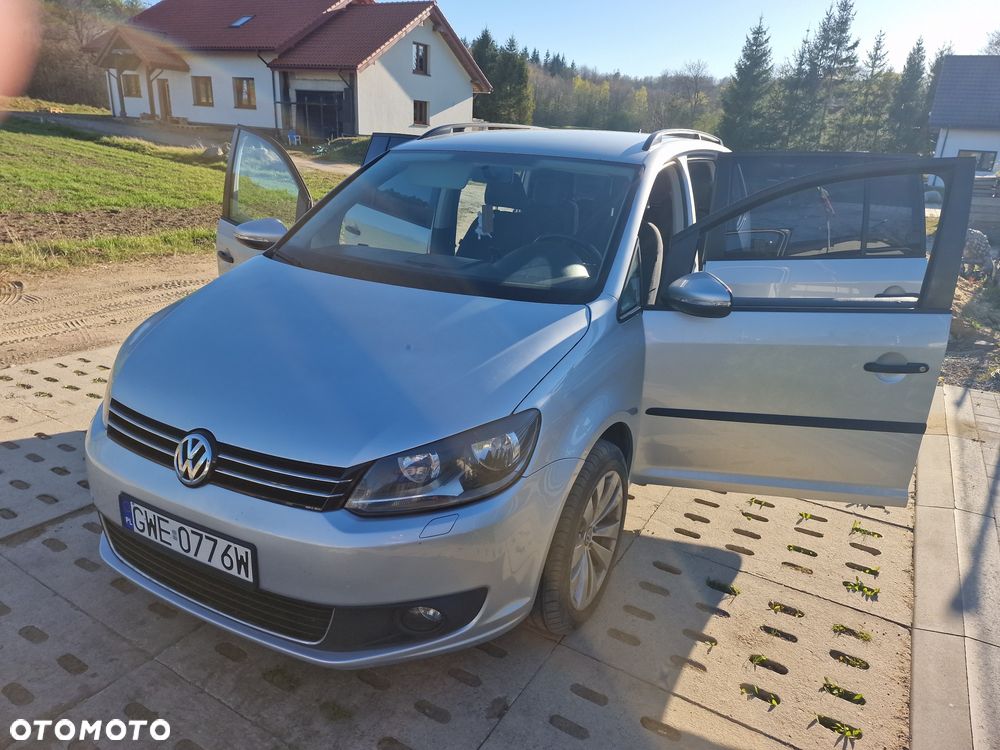 Volkswagen Touran - 2