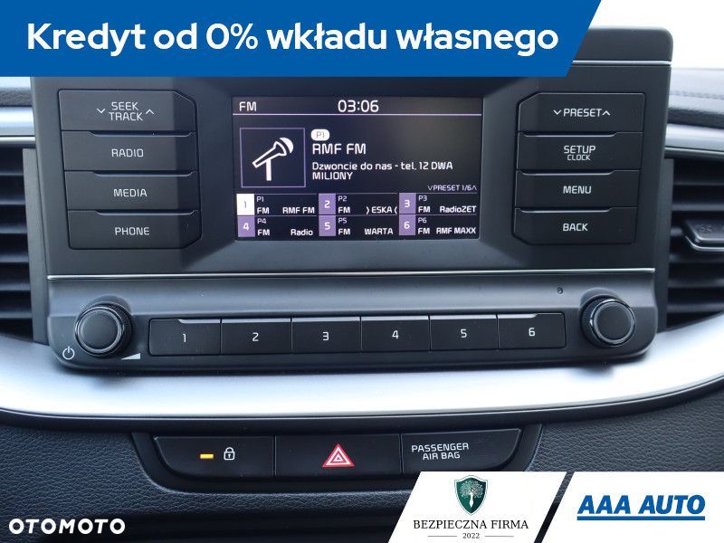 Kia Ceed - 13