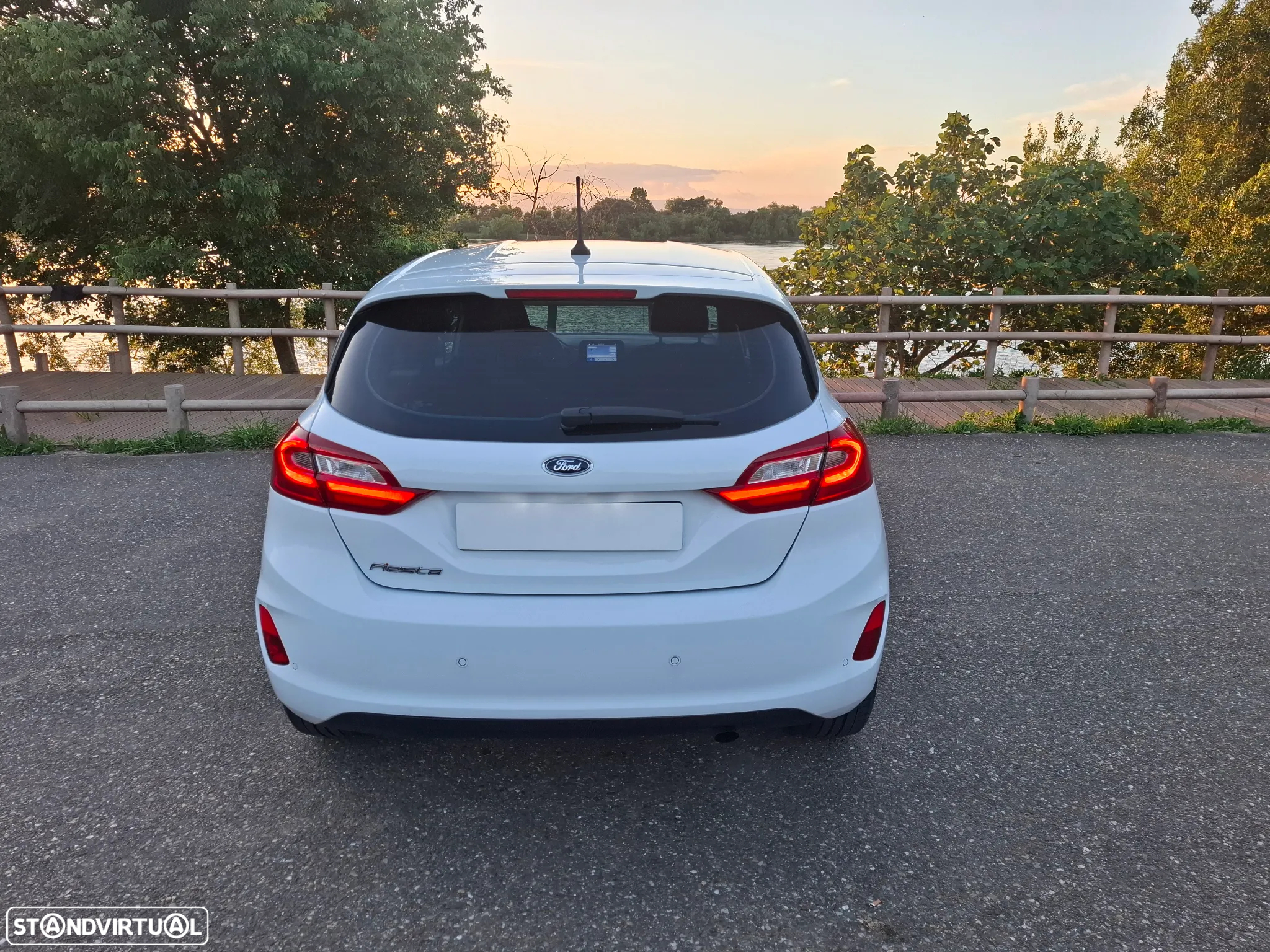 Ford Fiesta 1.0 EcoBoost Titanium - 3