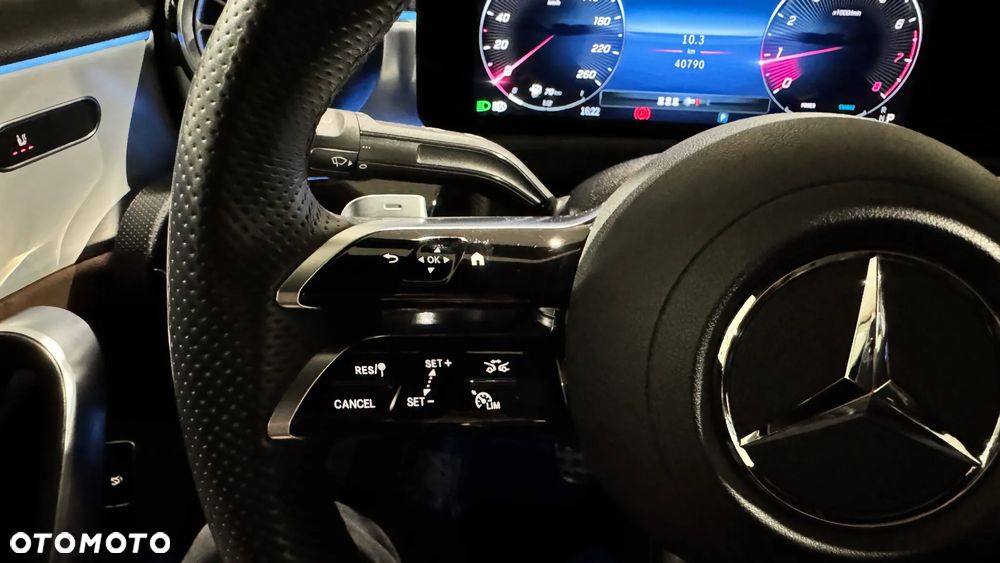 Mercedes-Benz Klasa A 200 AMG Line 7G-DCT - 15