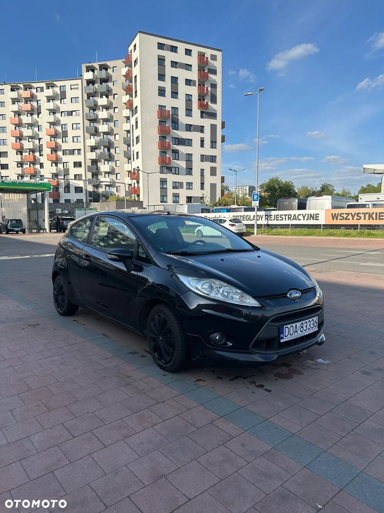 Ford Fiesta 1.4 Champions Edition - 3