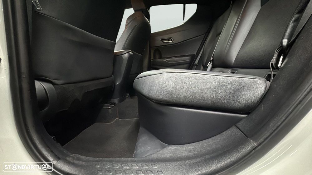 Toyota C-HR 1.8 HSD Exclusive+P.Luxury - 11
