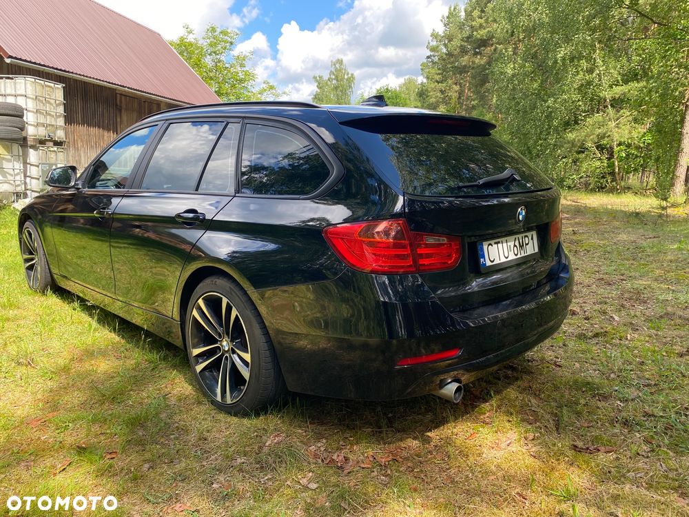 BMW Seria 3 318d DPF - 16