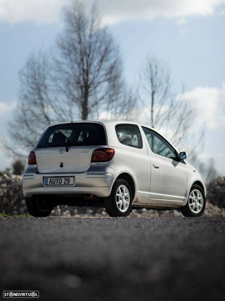 Toyota Yaris - 2