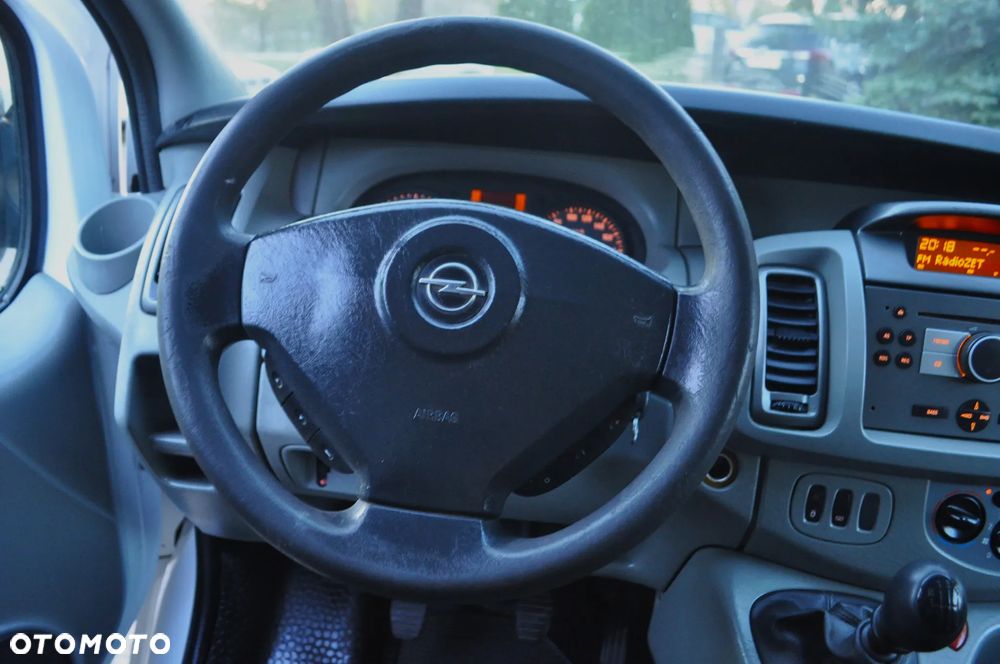 Opel VIVARO - 15