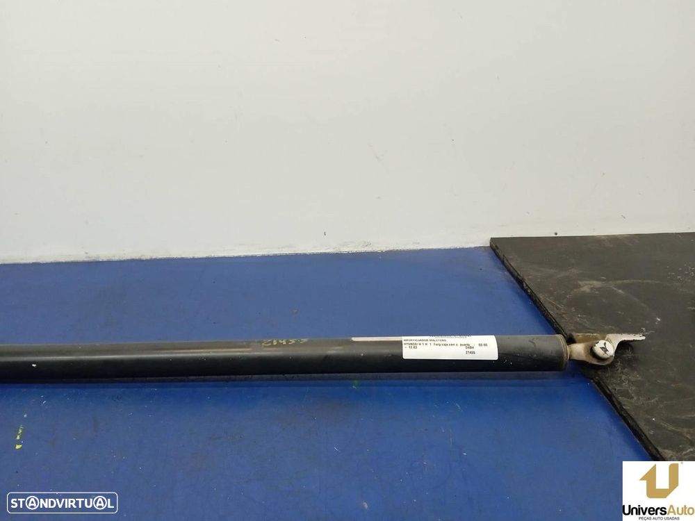 AMORTECEDORES MALA / PORTA TRASEIRA HYUNDAI H-1 / STAREX LIMUSINA 2001 -D4BH - 2