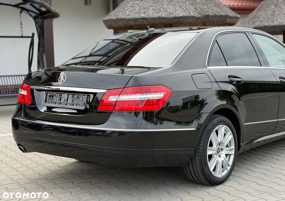 Mercedes-Benz Klasa E - 24