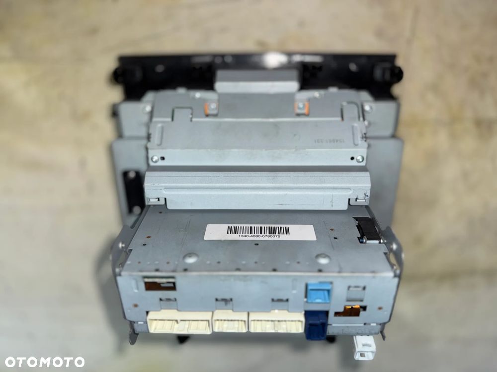 Radio Radioodtwarzacz Nawi Toyota Land Cruiser 200 LC200 86111-60280 - 3