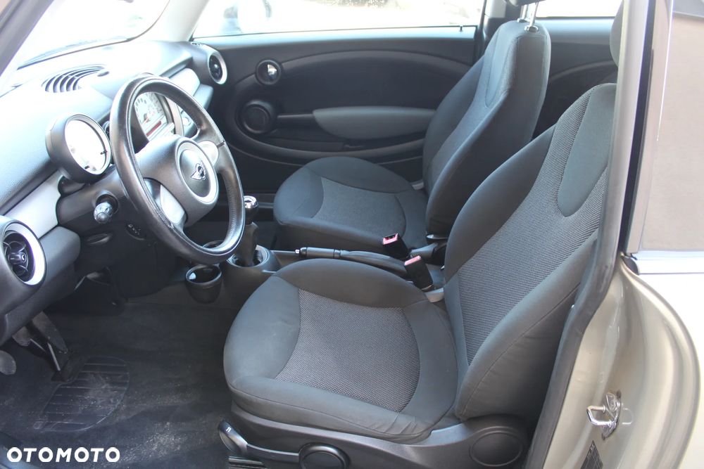 MINI ONE Standard - 14