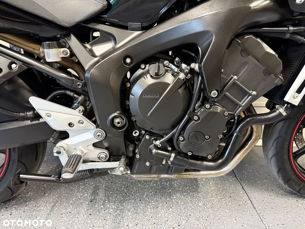Yamaha FZ6 - 6