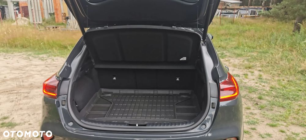 Kia XCeed 1.6 T-GDI Prestige Line DCT - 15