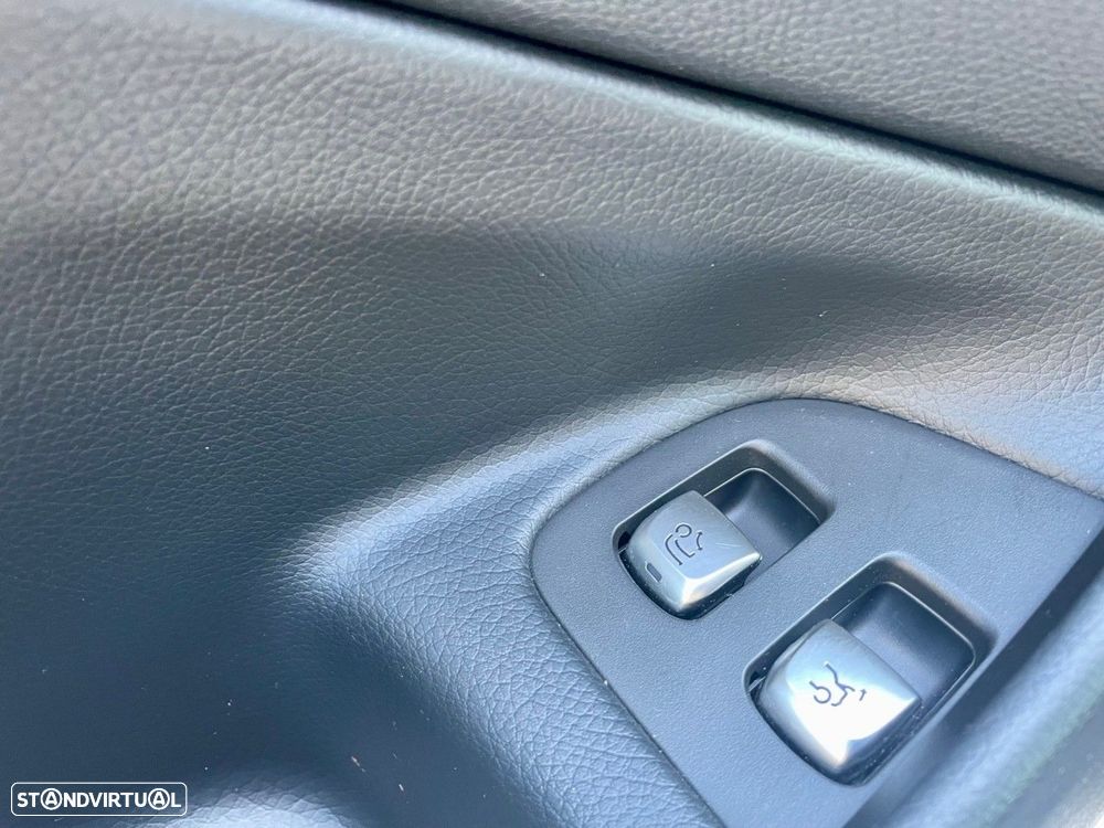 Mercedes-Benz E 350 e Exclusive - 16