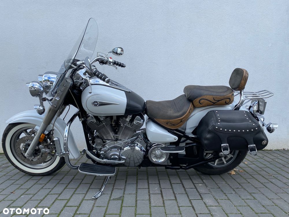 Yamaha Road Star - 8
