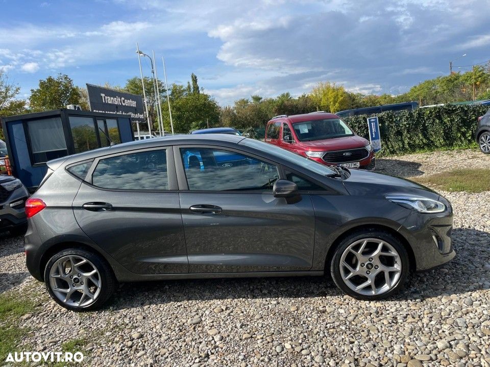 Ford Fiesta - 5