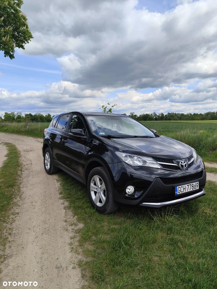 Toyota RAV4 2.0 D-4D Active - 1