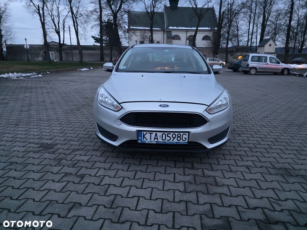 Ford Focus 1.5 TDCi Trend - 6