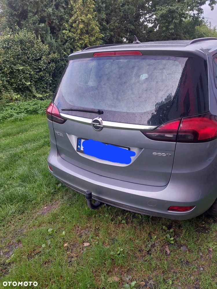Opel Zafira - 2