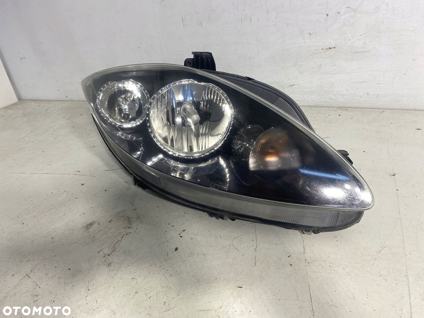 LAMPA PRAWY PRZÓD PRAWA PRZEDNIA SEAT LEON II ALTEA EU - 2