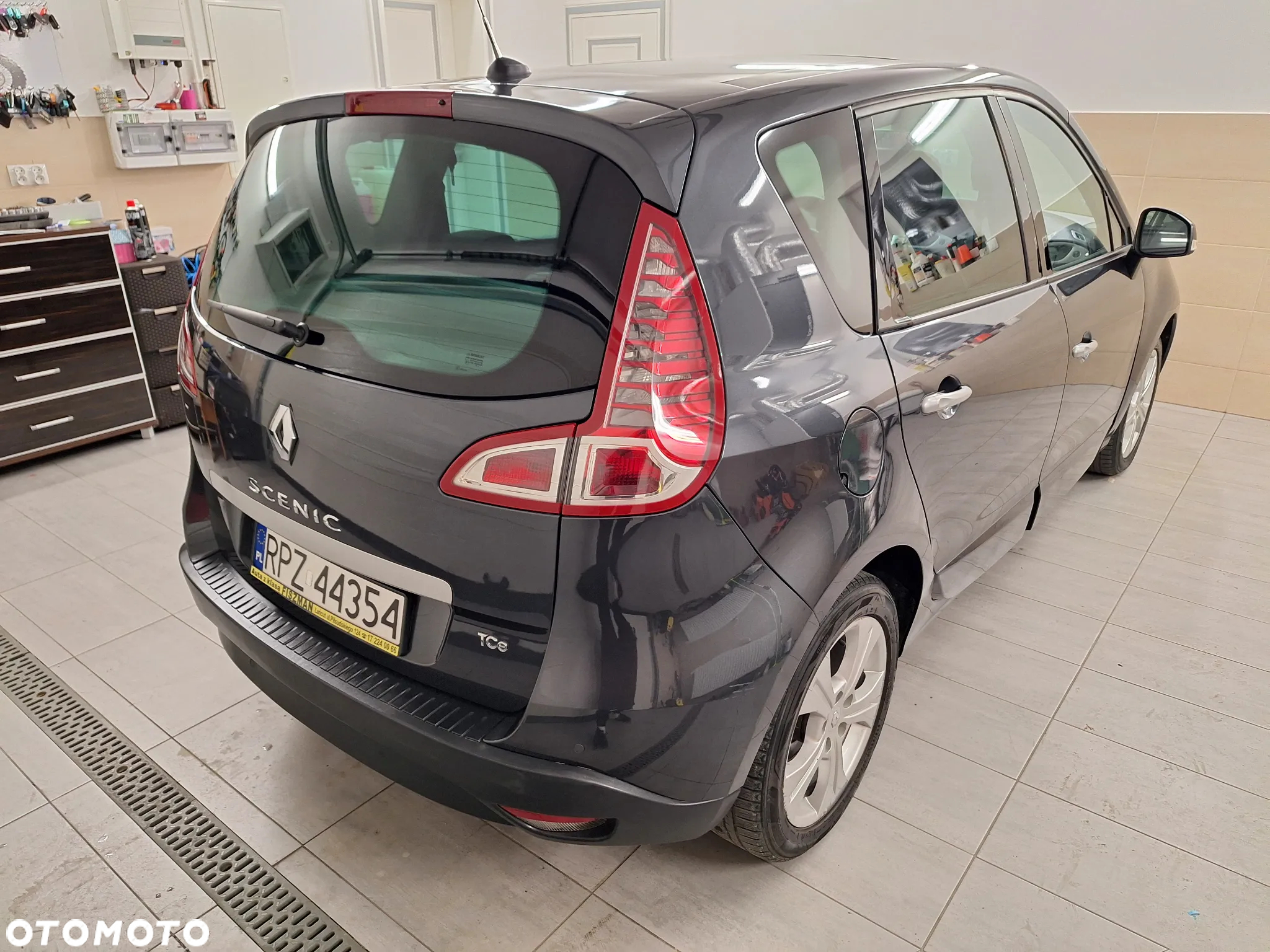 Renault Scenic 1.4 16V TCE TomTom Edition - 12