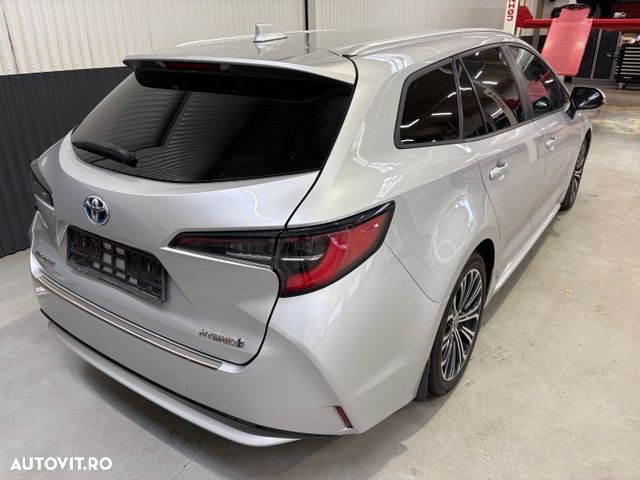 Toyota Corolla 1.8 HSD Business - 9